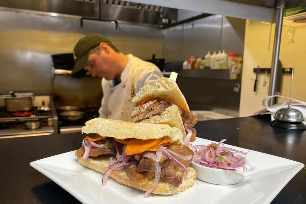 Antojo latino — supplied business image