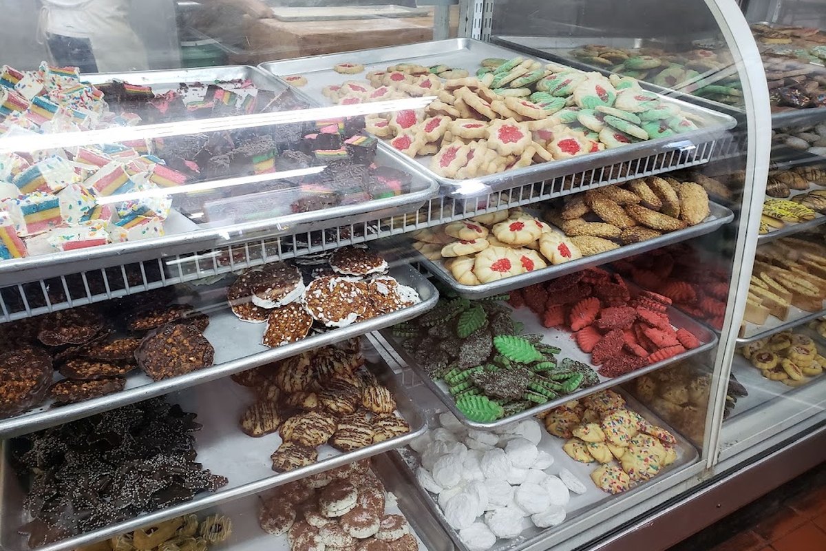 Colombino Italian Bakery & Deli — supplied business image