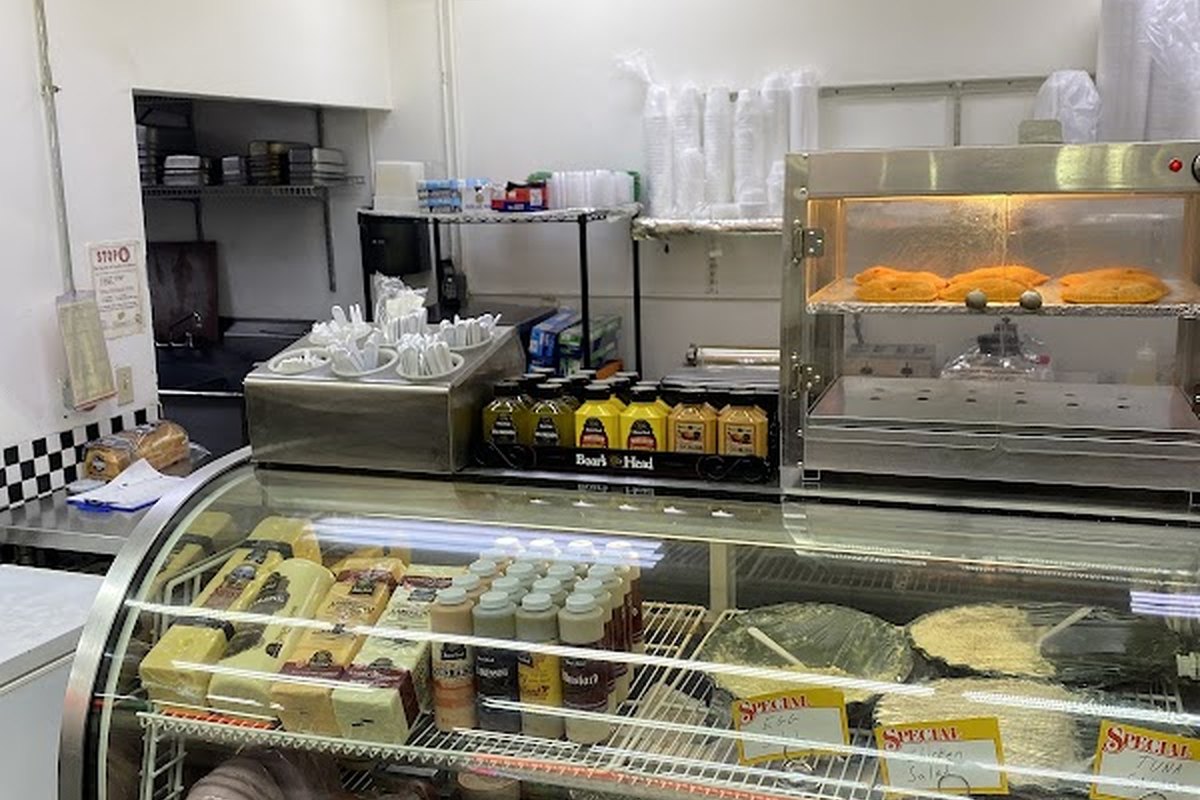 Crossroads Market & Deli — supplied business image