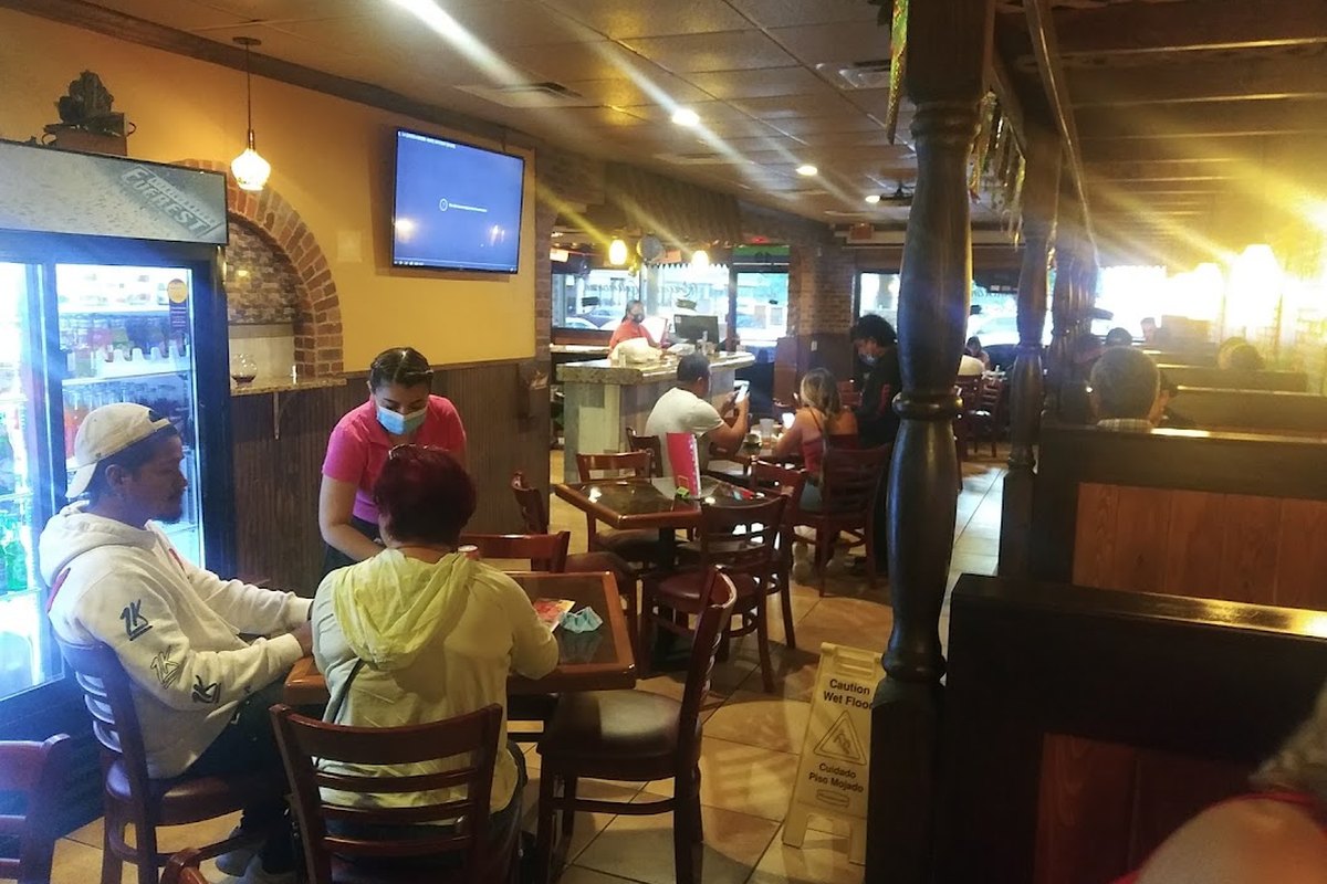 El Rinconcito Colombiano 1 — supplied business image