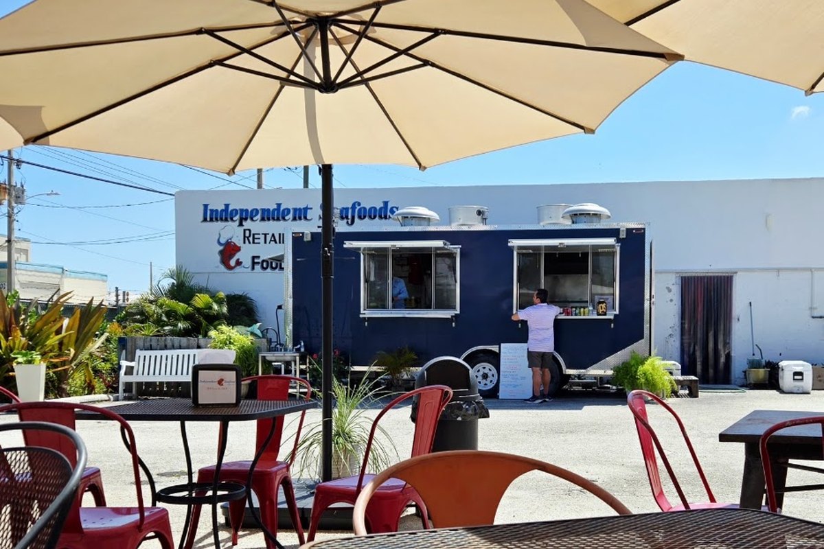 Fresh Catch, food truck — supplied business image