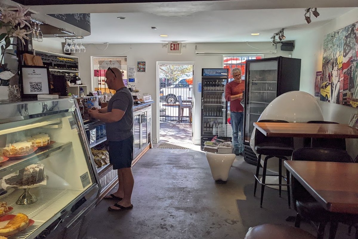 Harold's Coffee Lounge — supplied business image