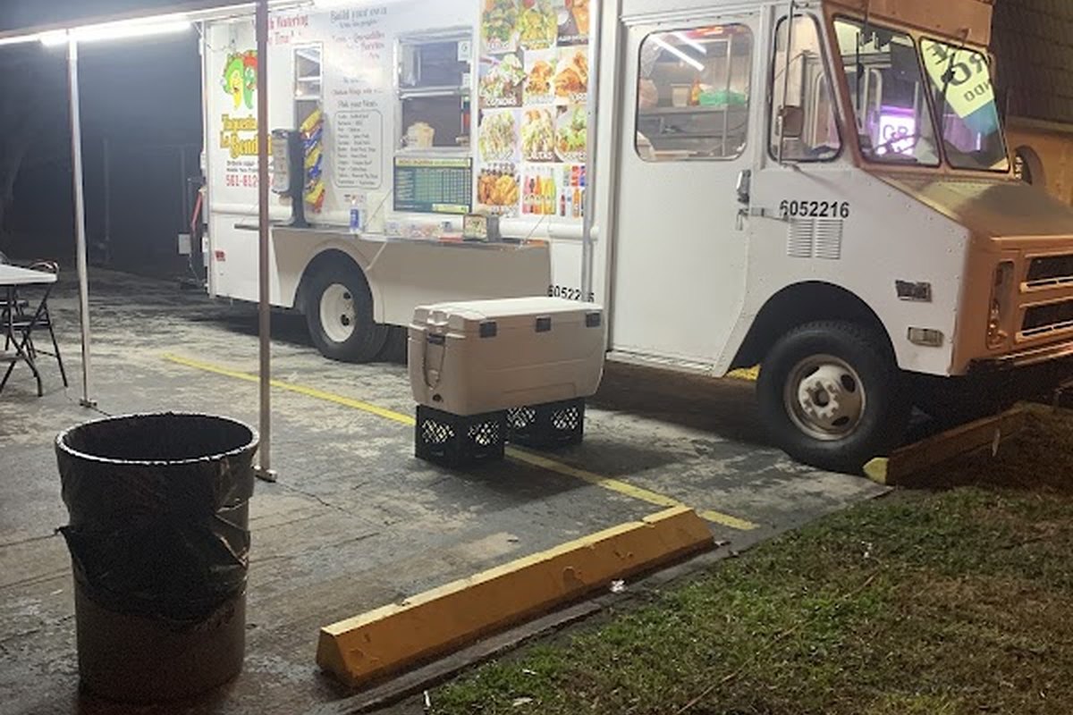 Taqueria La Bendicion Taco Truck — supplied business image
