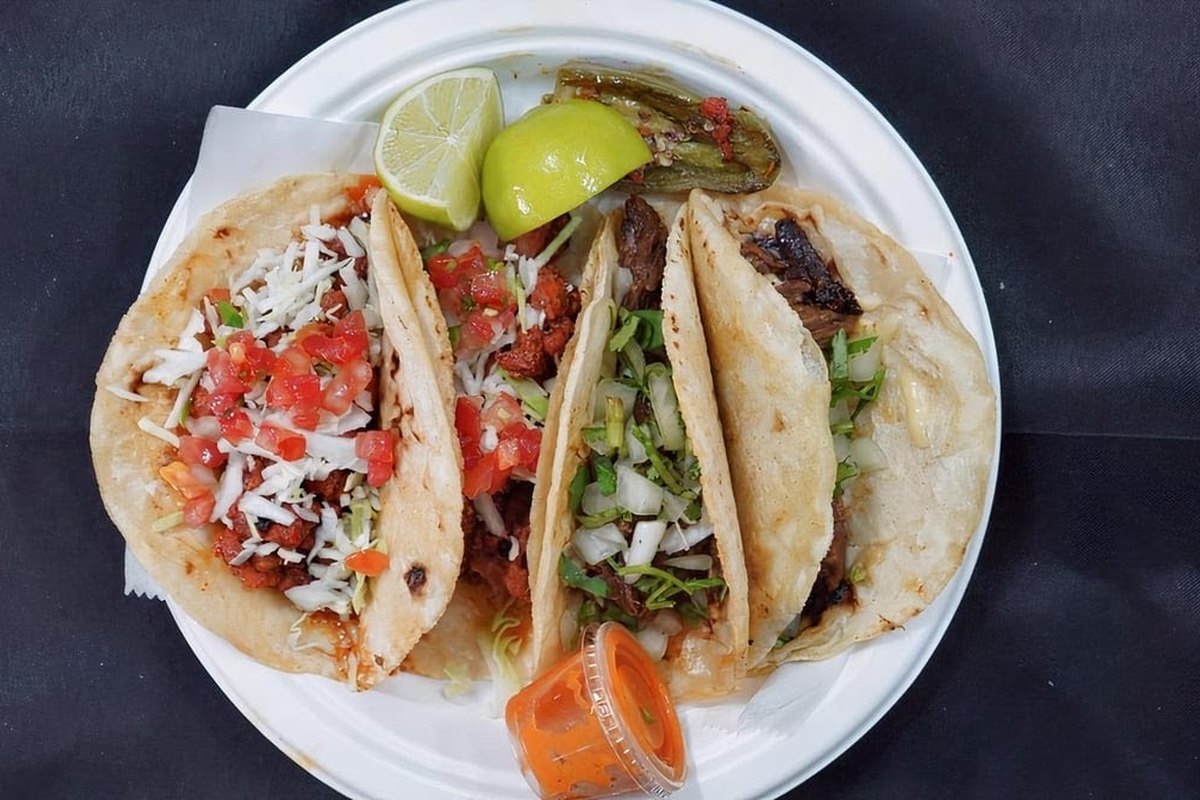 Hop On Tacos - West Palm Beach — supplied business image