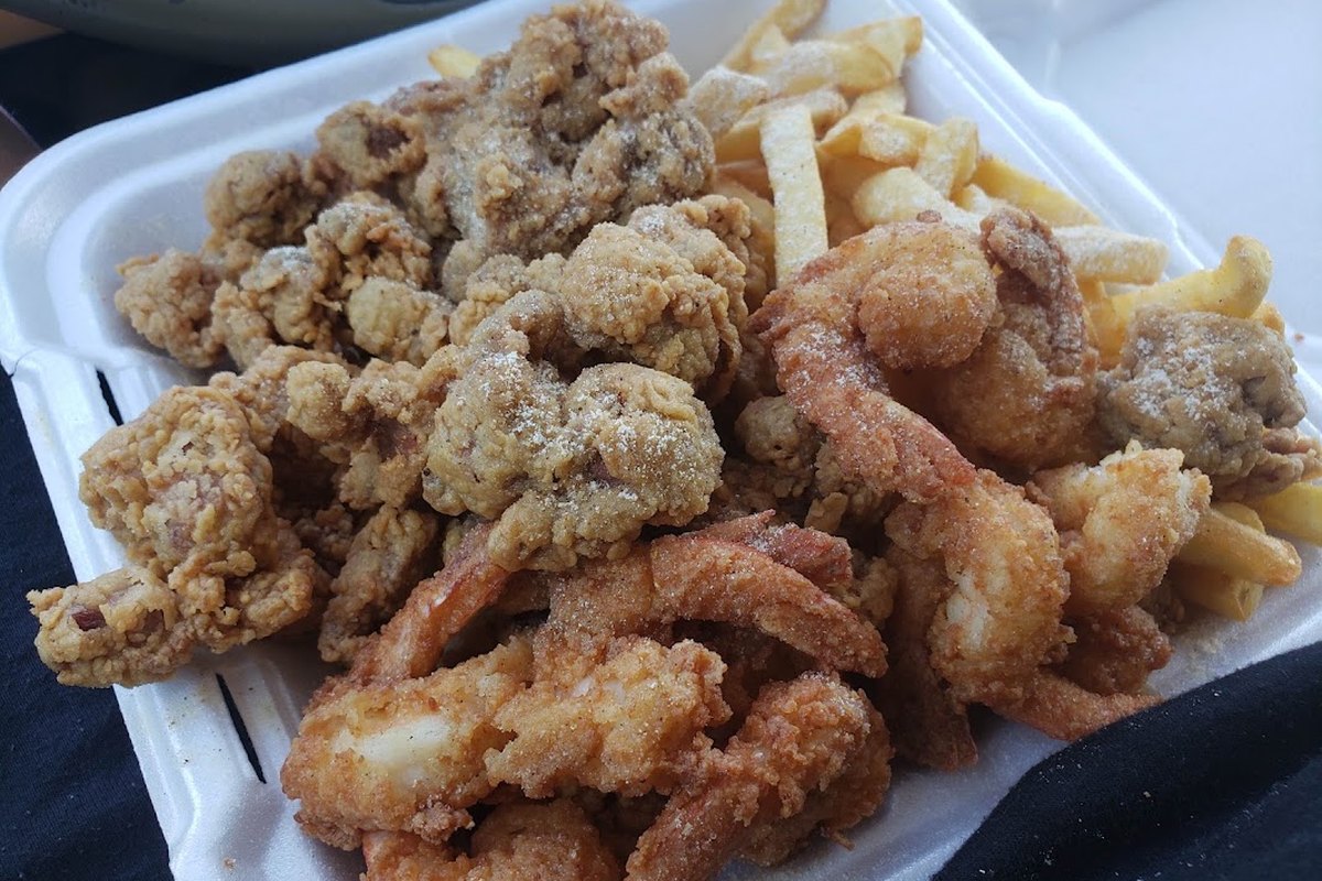 Hook fish and chicken — supplied business image