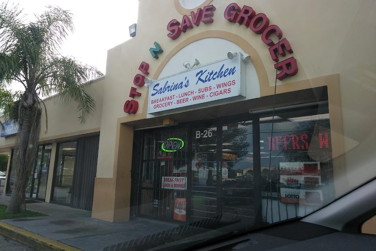 Jaw’s Hot Chicken and Seafood — supplied business image