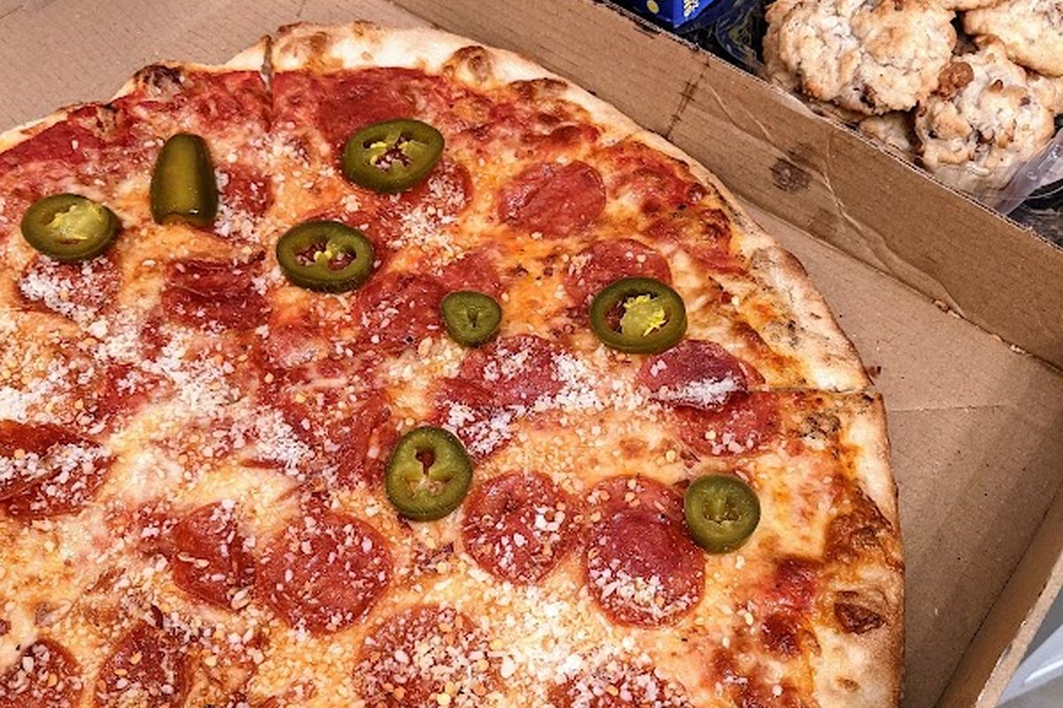 Leo's Pizza — supplied business image