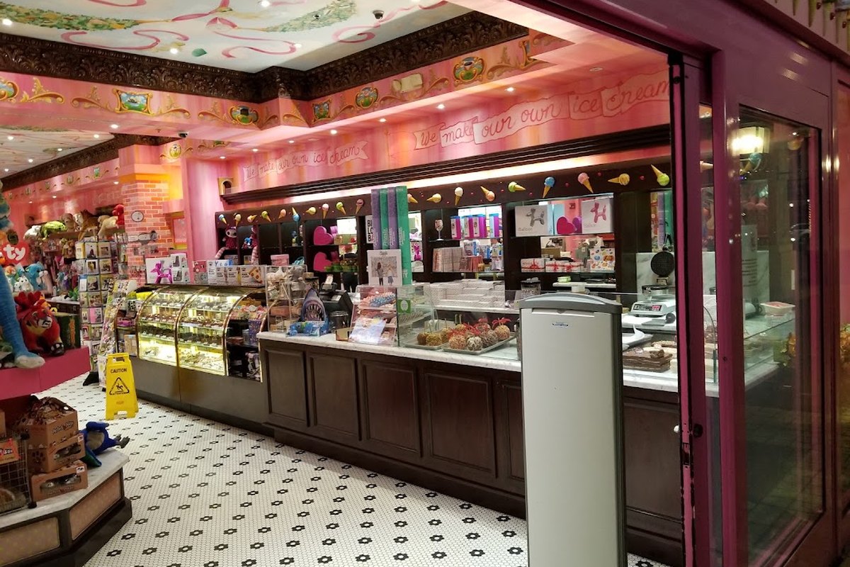 Sloan's — supplied business image