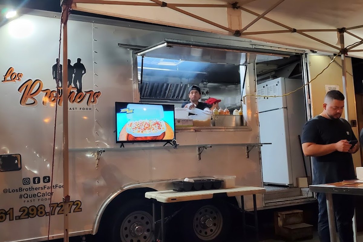 Los Brothers Food Truck — supplied business image