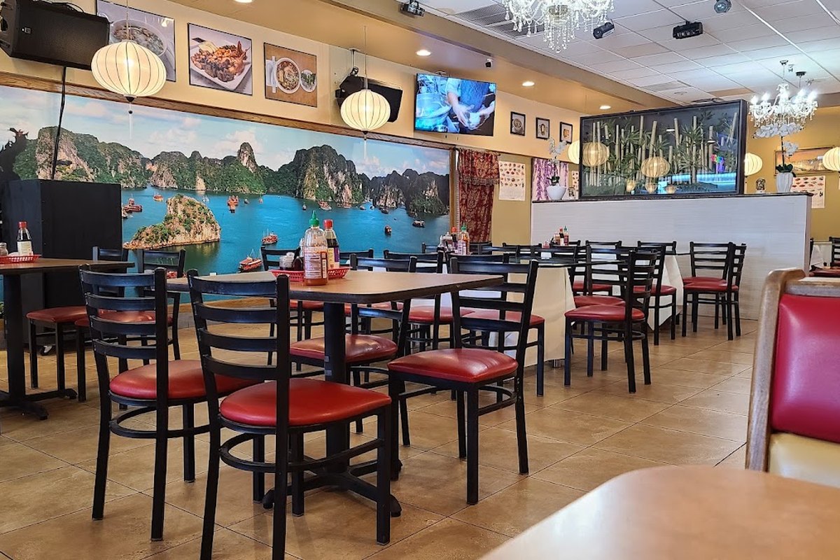Saigon Bar Vietnamese & Japanese Cuisine — supplied business image